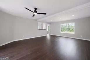 5356 Biffle Rd, Stone Mountain, GA 30088 - Photo 5