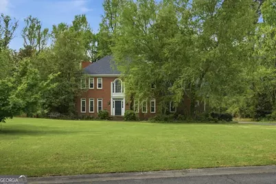 118 Ashford Park, Macon, GA 31210 - Photo 1