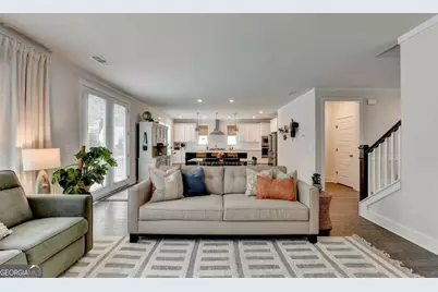 8125 Long Slope Drive, Gainesville, GA 30506 - Photo 13