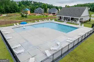 204 Freshwater Ct, Lagrange, GA 30241 - Photo 3