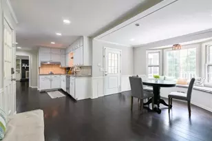 945 E Riverbend Dr SW, Lilburn, GA 30047 - Photo 9