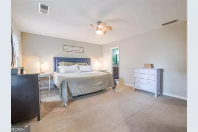 945 E Riverbend Drive SW, Lilburn, GA 30047 - Photo 19