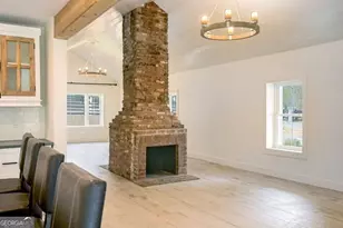 15585 Thompson Rd, Alpharetta, GA 30004 - Photo 9