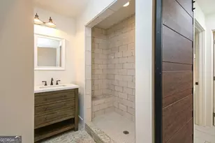 15585 Thompson Rd, Alpharetta, GA 30004 - Photo 35