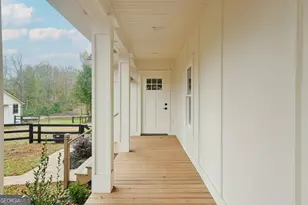 15585 Thompson Rd, Alpharetta, GA 30004 - Photo 5