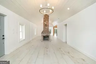 15585 Thompson Rd, Alpharetta, GA 30004 - Photo 7