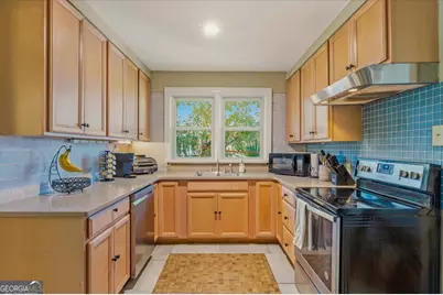 1021 Lanier Boulevard, Brunswick, GA 31520 - Photo 11