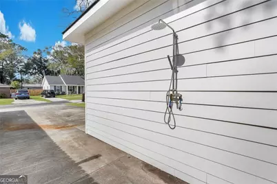 3130 Robertson Avenue, Savannah, GA 31404 - Photo 9