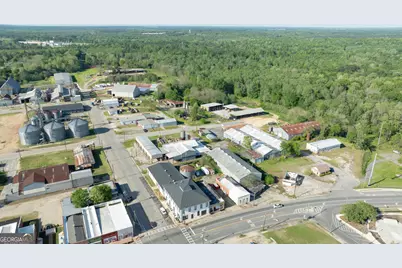 68 First Street, Hawkinsville, GA 31036 - Photo 11