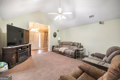 1828 Houston Lake Road, Kathleen, GA 31047 - Photo 9