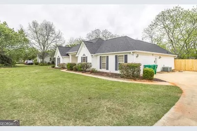 1828 Houston Lake Road, Kathleen, GA 31047 - Photo 9