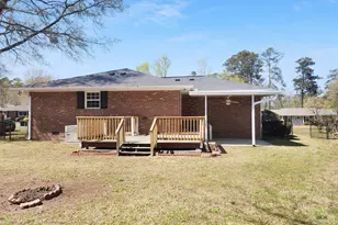 542 Lee St, Thomson, GA 30824 - Photo 5