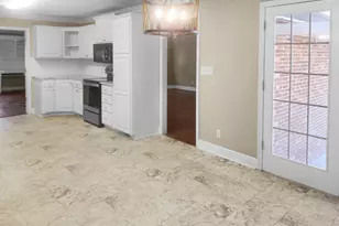 542 Lee St, Thomson, GA 30824 - Photo 11