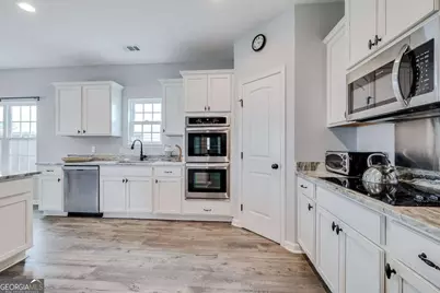 25 Swallow Tail Circle, Savannah, GA 31405 - Photo 13