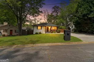 823 Frances Dr SE, Smyrna, GA 30080 - Photo 1
