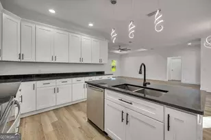 254 Satilla Sands Dr, Waynesville, GA 31566 - Photo 7