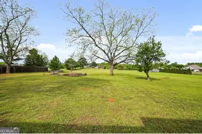 1015 Sid Hunter Road, Senoia, GA 30276 - Photo 27