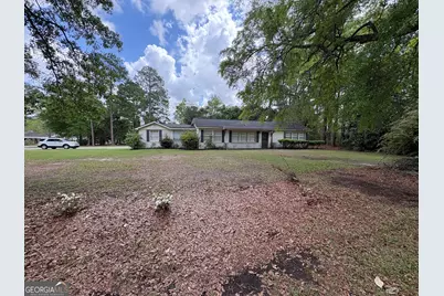 811 9th Avenue, Eastman, GA 31023 - Photo 1