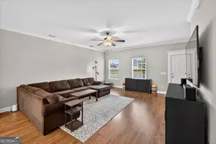 245 Alcott Cir, Hinesville, GA 31313 - Photo 5