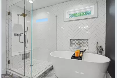 325 Sisson Avenue NE, Atlanta, GA 30317 - Photo 13