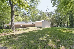 324 Park Hill Dr, Lagrange, GA 30241 - Photo 3