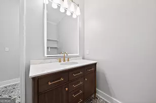 324 Park Hill Dr, Lagrange, GA 30241 - Photo 19