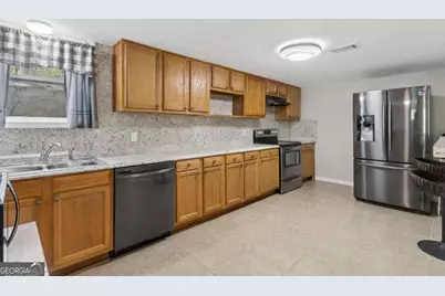 2410 Henderson Road, Tucker, GA 30084 - Photo 31