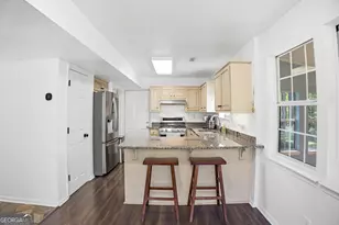 57 Biltmore Cir, Sharpsburg, GA 30277 - Photo 13