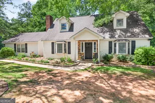 210 Bernice Dr, Bogart, GA 30622 - Photo 5