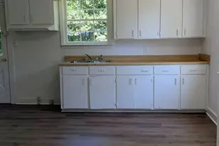 569 Grenada Terrace, Macon, GA 31206 - Photo 5