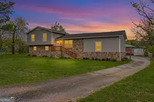 1975 Cloud Springs Rd, Rossville, GA 30741 - Photo 1