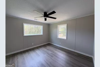 2446 Hoke Dickerson, Elberton, GA 30635 - Photo 9