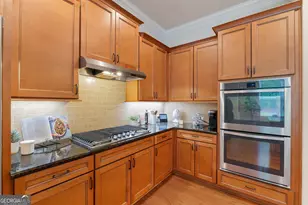 10130 Peaks Pkwy, Alpharetta, GA 30004 - Photo 23