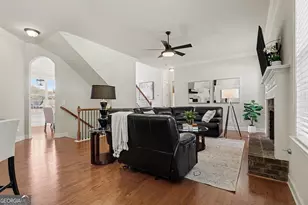 10130 Peaks Pkwy, Alpharetta, GA 30004 - Photo 11