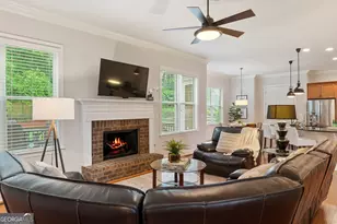 10130 Peaks Pkwy, Alpharetta, GA 30004 - Photo 15