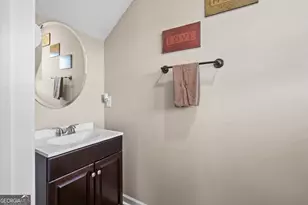 1403 Evergreen Trl, Hinesville, GA 31313 - Photo 7