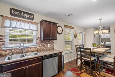 1403 Evergreen Trail, Hinesville, GA 31313 - Photo 9