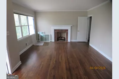 1356 Enota Avenue NE, Gainesville, GA 30501 - Photo 7