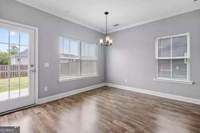 744 Fairview Circle, Hinesville, GA 31313 - Photo 9