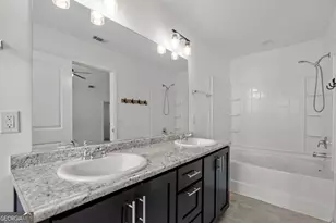 744 Fairview Cir, Hinesville, GA 31313 - Photo 27