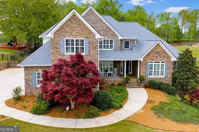 805 Birkdale Boulevard, Carrollton, GA 30116 - Photo 1