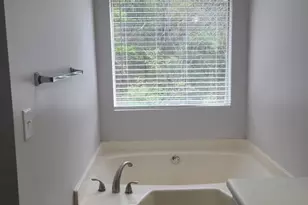 1604 Picadilly Ct NE, Conyers, GA 30013 - Photo 13