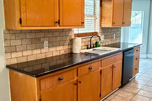 102 Driftwood Ct, Kingsland, GA 31548 - Photo 7