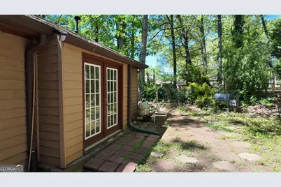 2072 Hampton Trail, Conyers, GA 30013 - Photo 13