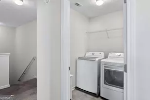 425 Brightleaf Cir, Hinesville, GA 31313 - Photo 17