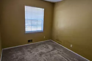 2560 Kennesaw Dr NW, Kennesaw, GA 30152 - Photo 9