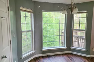 605 Michael Cir, Monroe, GA 30655 - Photo 5