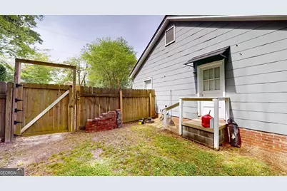 69 W Stephens Street, Winder, GA 30680 - Photo 31