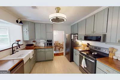 69 W Stephens Street, Winder, GA 30680 - Photo 7