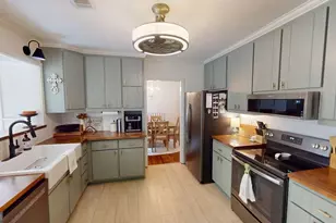 69 W Stephens St, Winder, GA 30680 - Photo 7